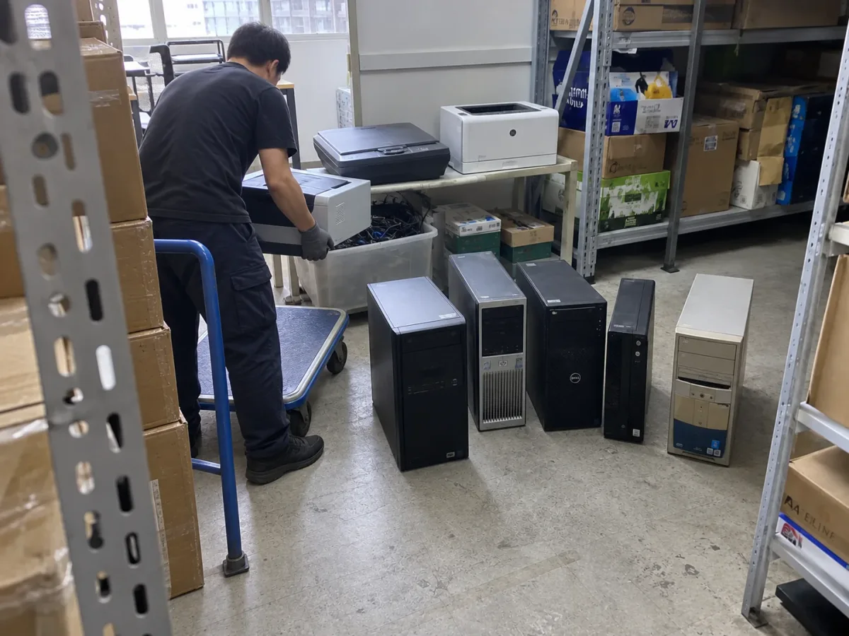 新蒲崗整理搬運中